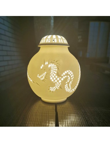 Herend Leuchten Biscuit-Porzellan Masterarbeit von Herender Abschlussprüfung, Frontansicht mit Licht