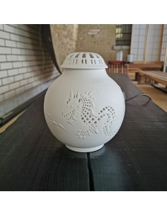 Herend Leuchten Biscuit-Porzellan Masterarbeit von Herender Abschlussprüfung, Frontansicht mit Licht und Schatten 2