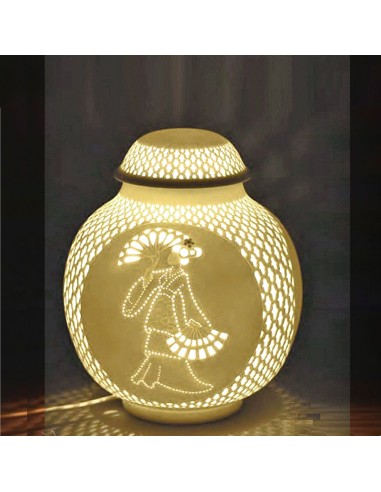 Herend Leuchten Biscuit-Porzellan Masterarbeit von Herender Abschlussprüfung