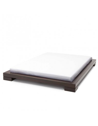 Soft vegan natural mattress on the Chikarà bed