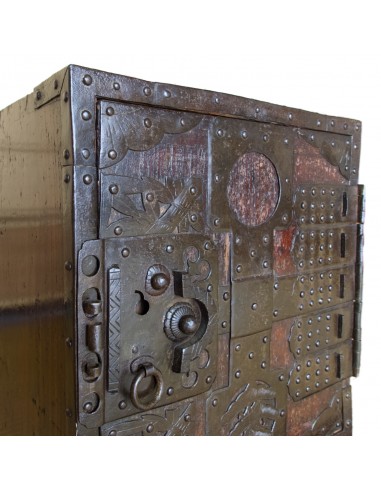 Antiker japanischer Tresor Funadansu...