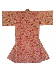 Kimono, japanischer Kimono, traditionelles japanisches Kleidungsstück, Kimono aus Seide / Baumwolle, japanische Kleidung